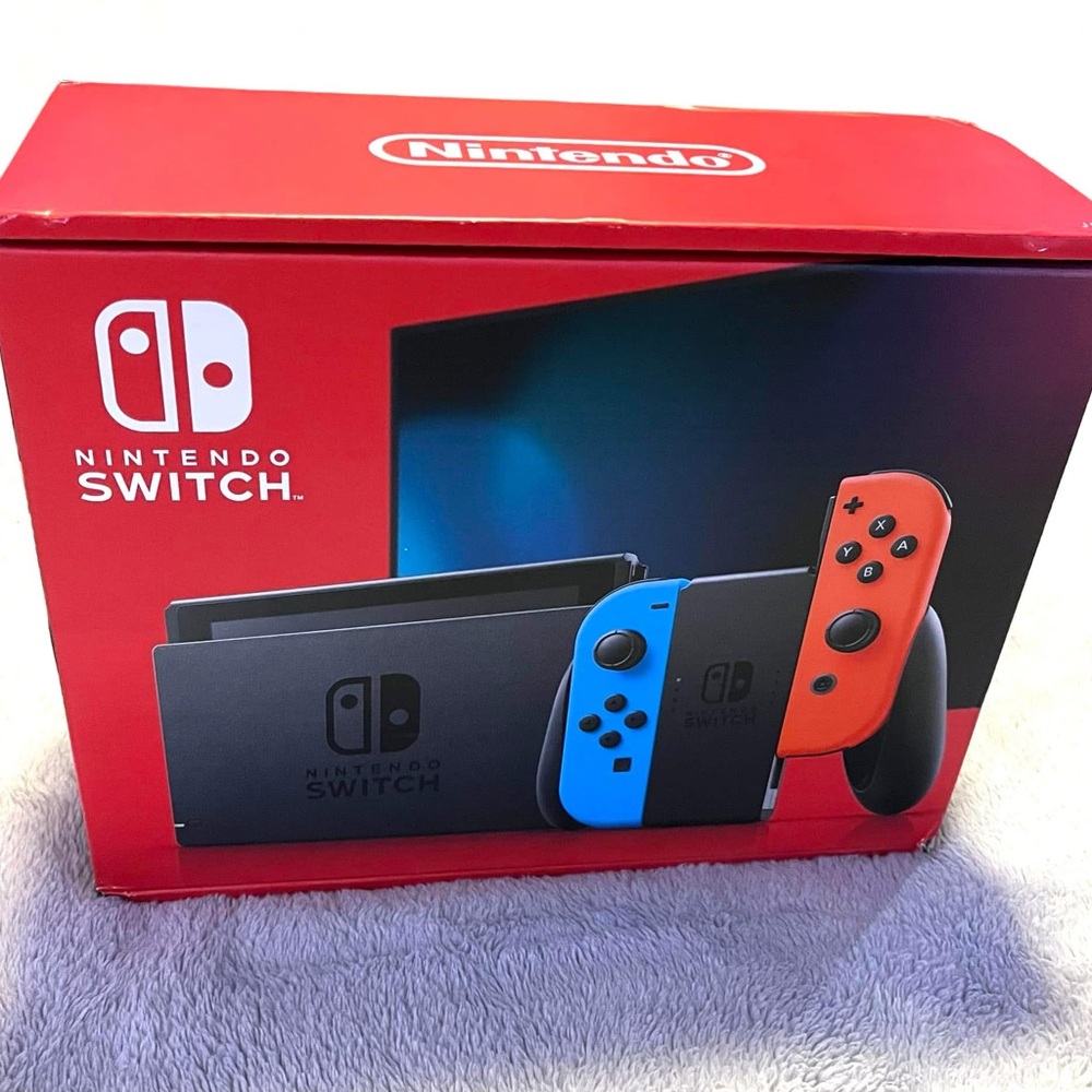 🚨NEW in box Nintendo Switch Console Red and Blue Joy-Con